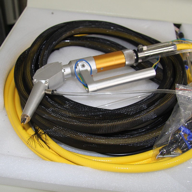 LW-1000手持式激光焊接机
